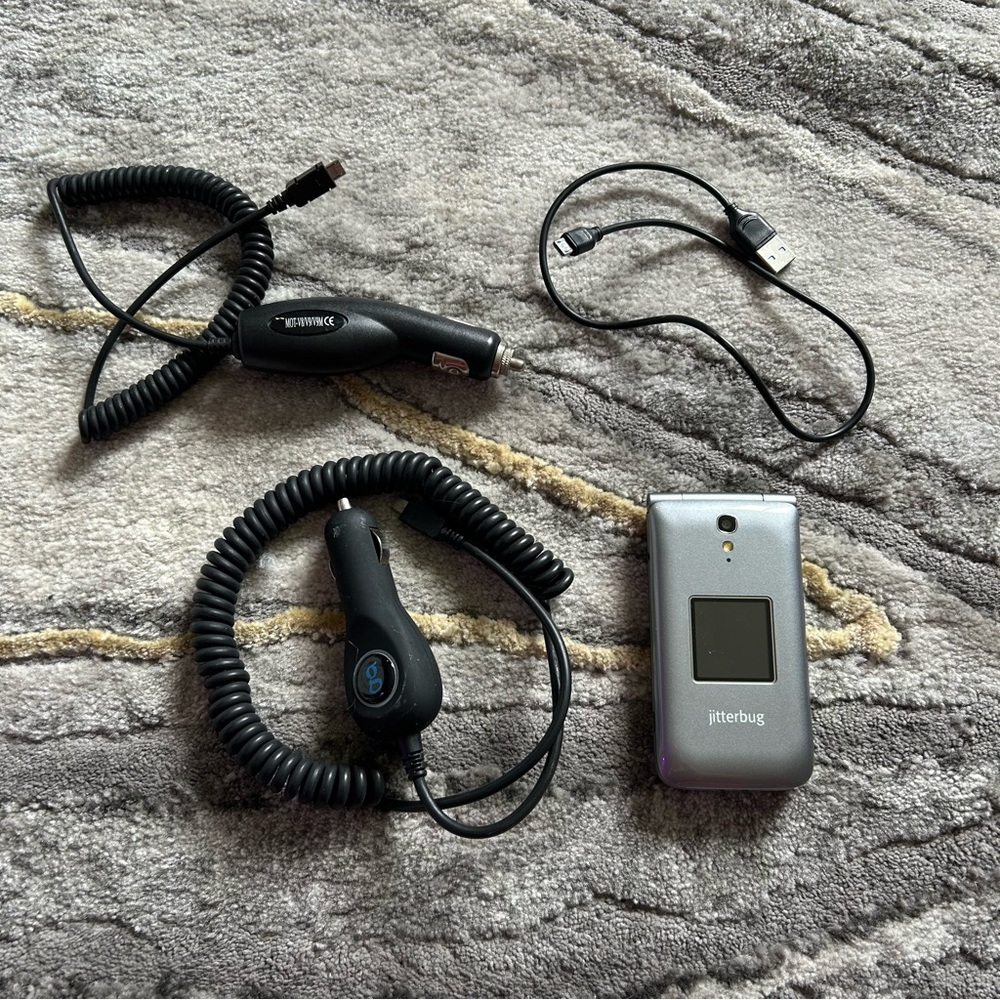 Jitterbug Phone Bundle | Alcatel One Touch Great Call Cell / Flip Phone